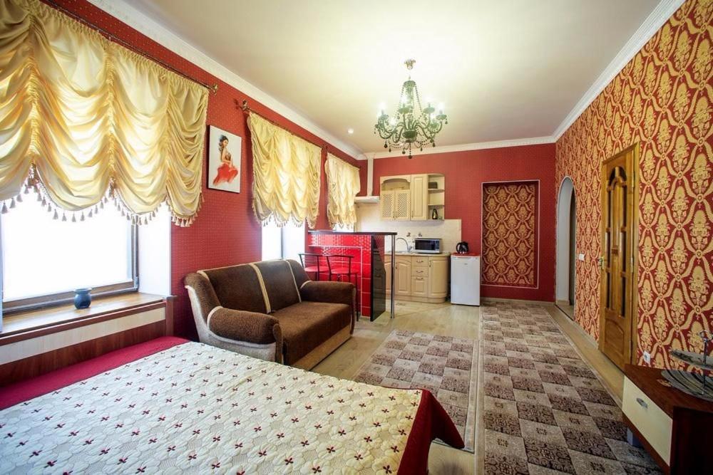 Apartments U Ratushi Kamianets-Podilsky Extérieur photo